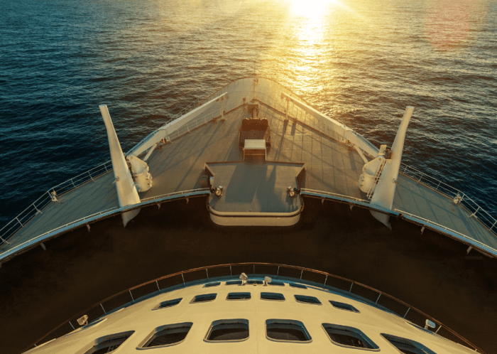 Top 5 Travel Insurance Benefits for Older Travellers | Australian Over 50's